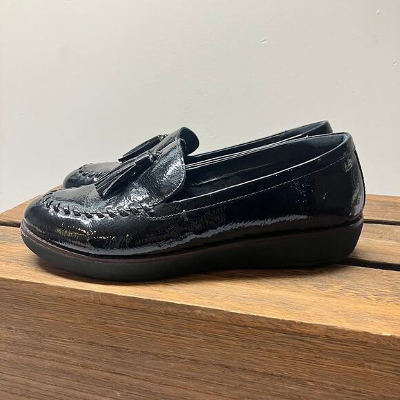 Fitflop Patent Leather Tassel Slip On Loafers Black Size US 8.5 EU 40 - Picture 1 of 15